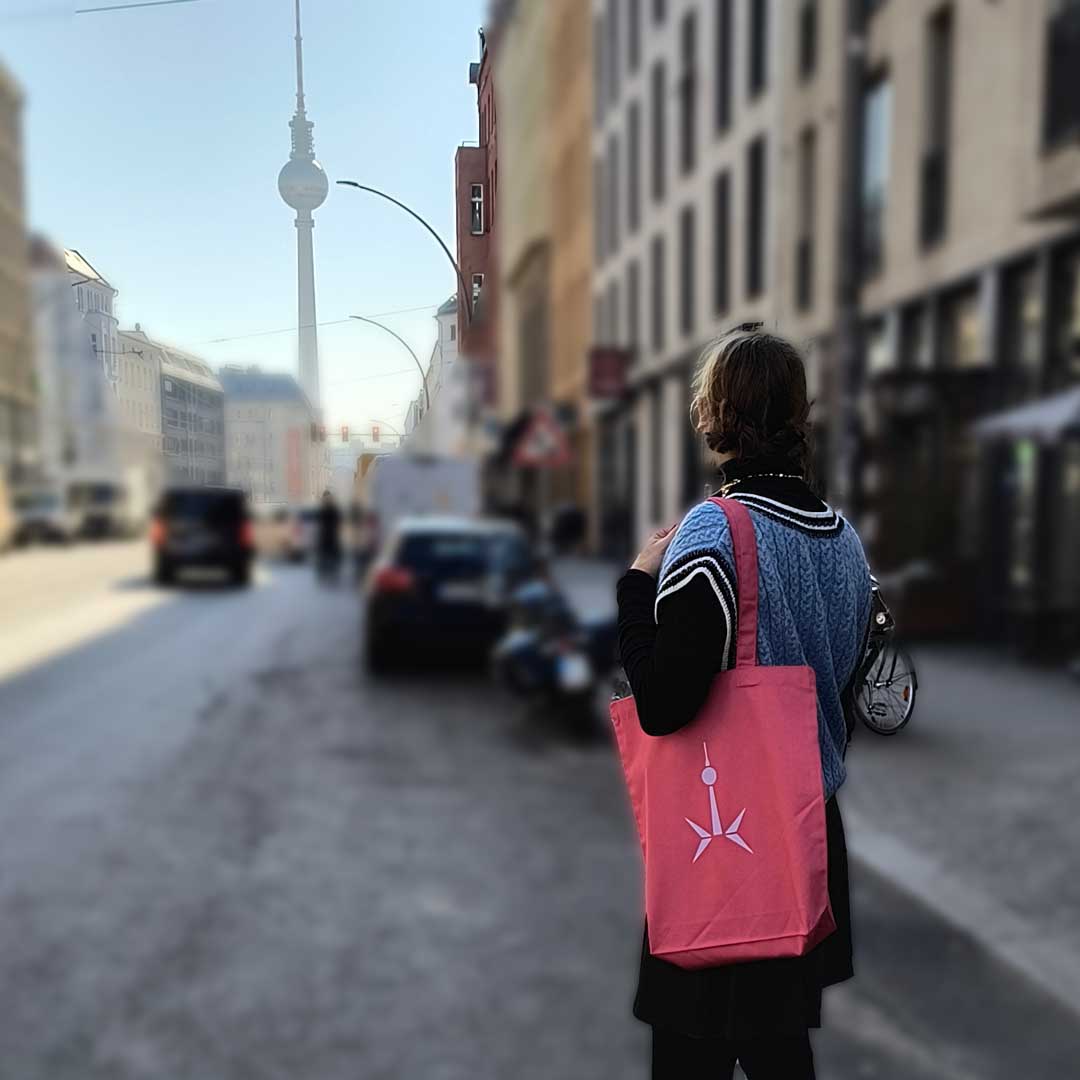 Berlin Bag: Fernsehturm Rakete pink violet