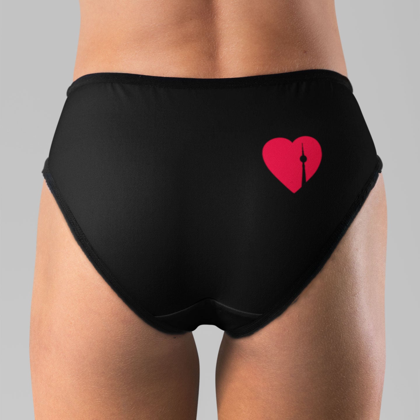 Romantisches Geschenk aus Berlin: Panties mit dem „Berliner Herz“-Motiv, ein charmantes und intimes Geschenk für deine Partnerin.