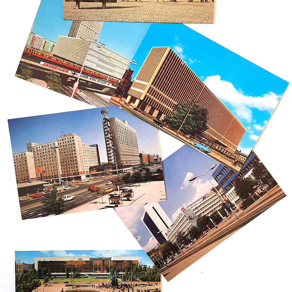 Postcard set: Ostmoderne