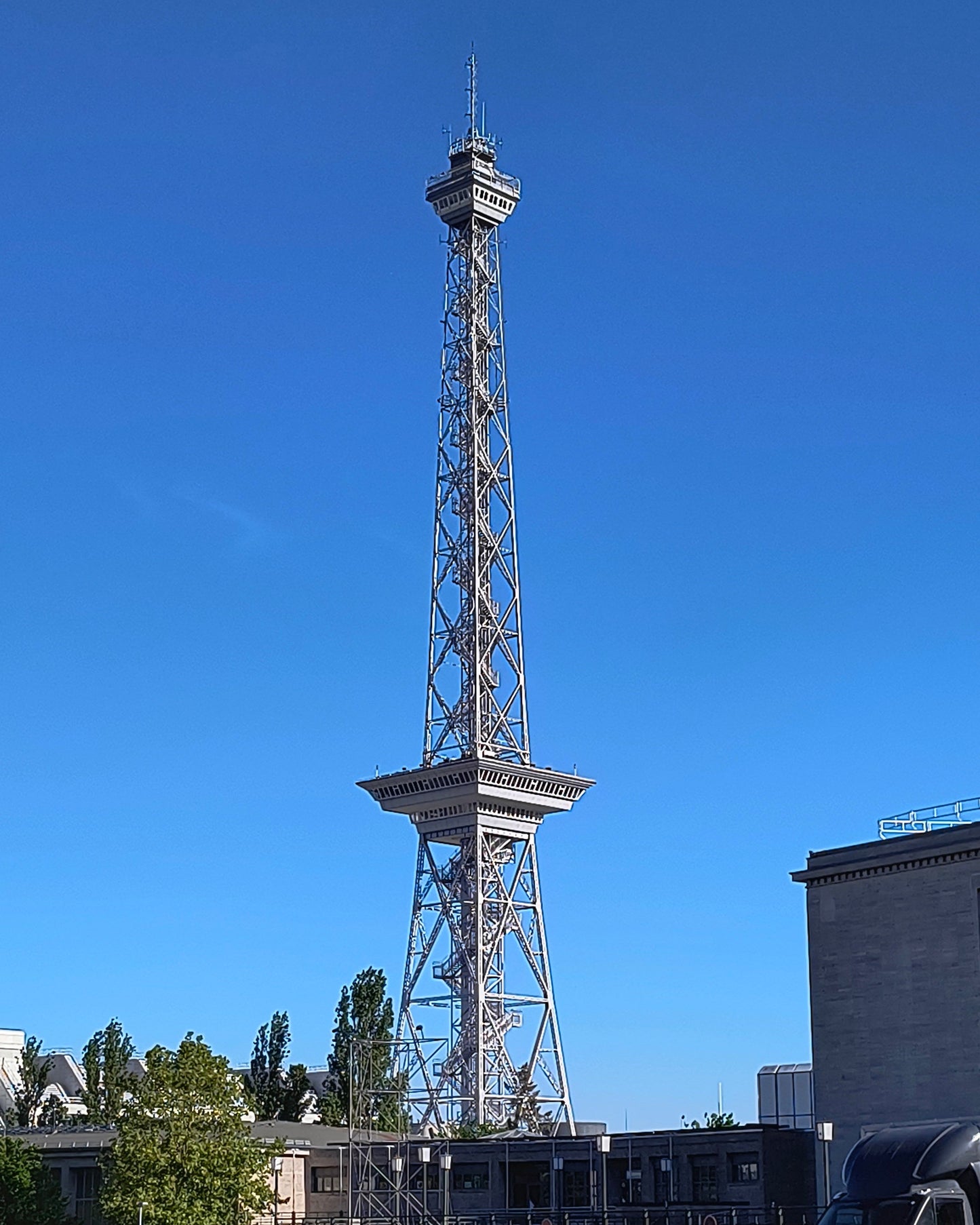 Postcard: radio tower 1924