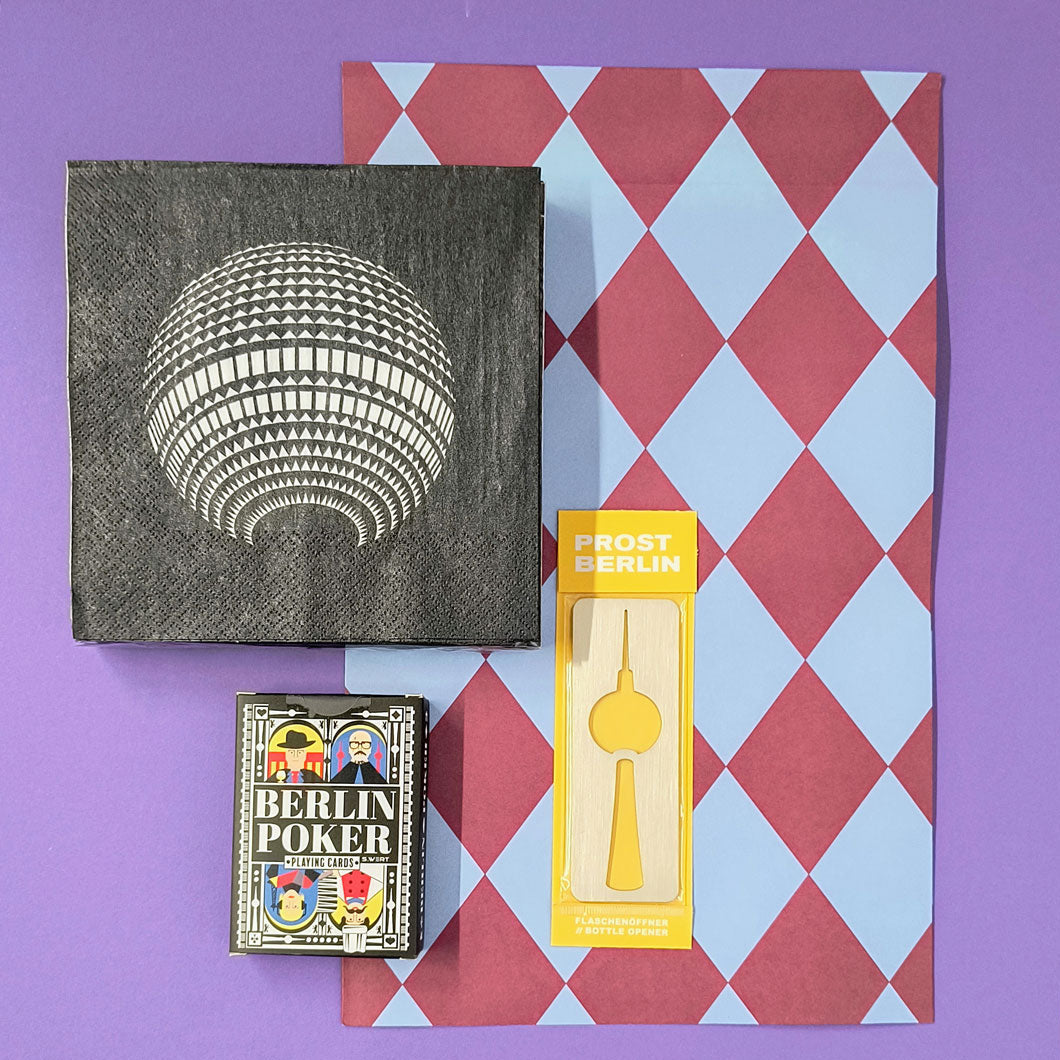 Geschenkset Berliner Nächte – Party & Spieleabend Berlin Geschenk – s-wert
