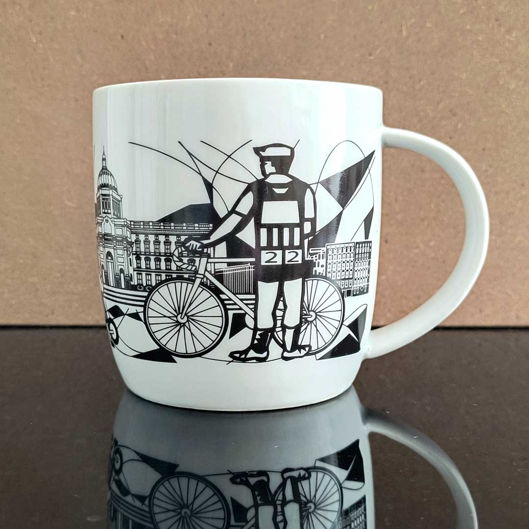Tasse: Berlin Ost schwarz