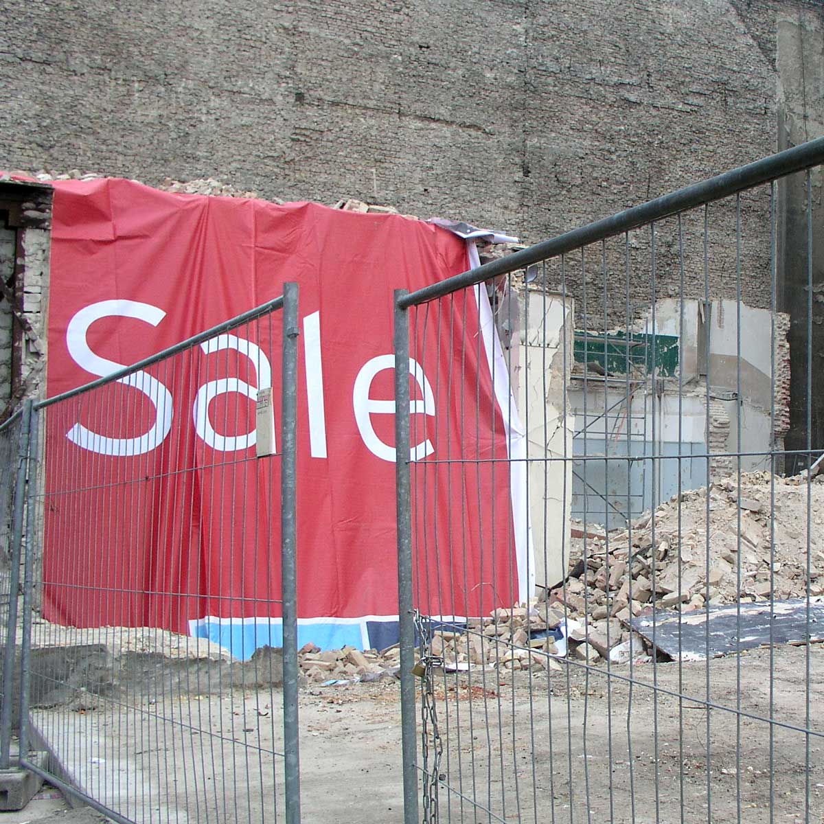 SALE