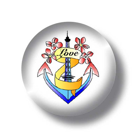 Button: Funkturm Love