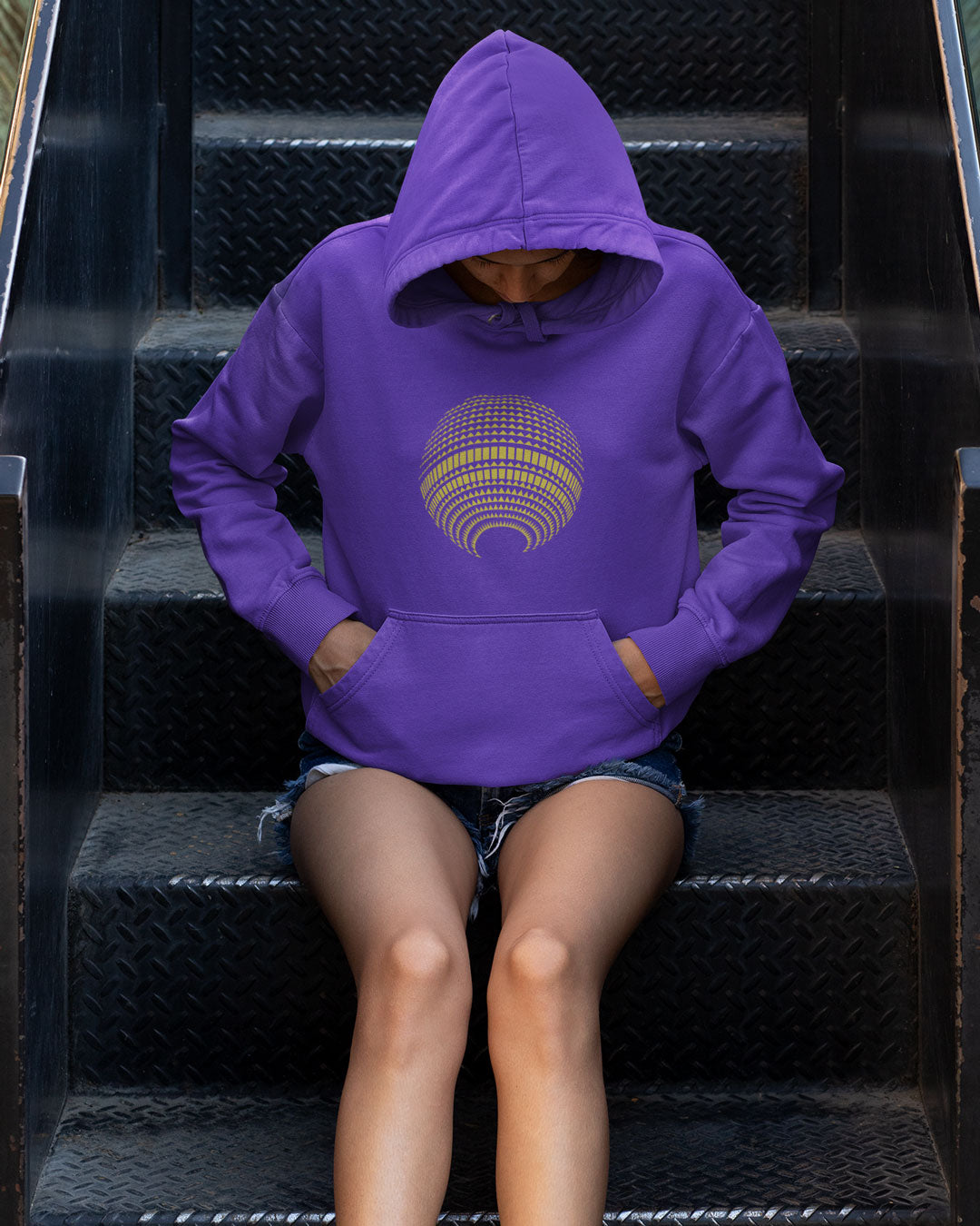 Hoodie: Berliner Fernsehturm Disco violet gold