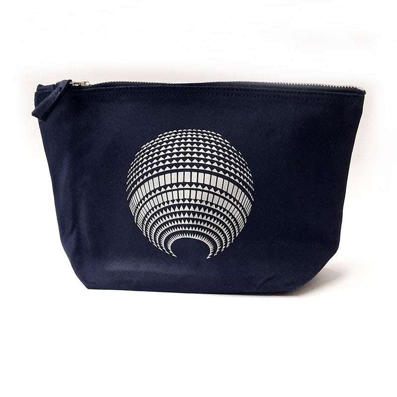 Toiletry kit: TV Tower Disco 