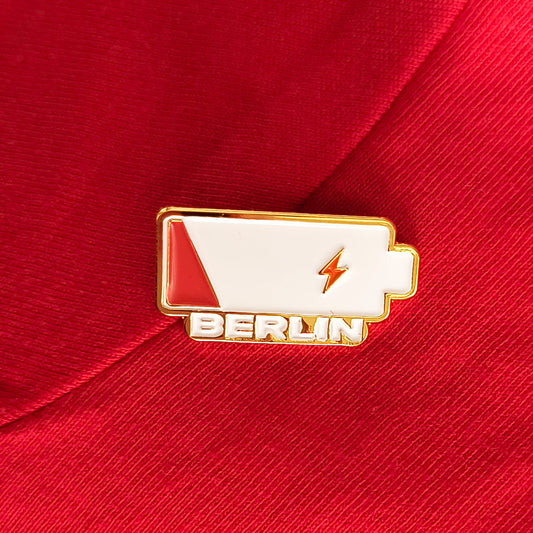 Berlin Pin: Berlin Battery low energy
