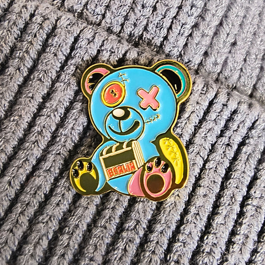 Berlin Pin: Kreuzbär