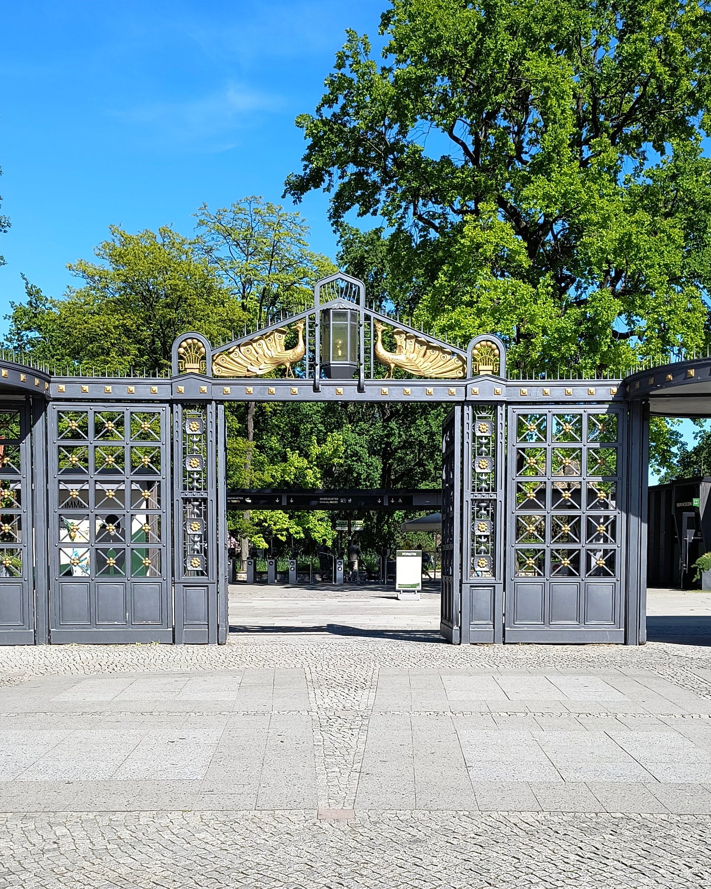 Postcard: Zoological Garden