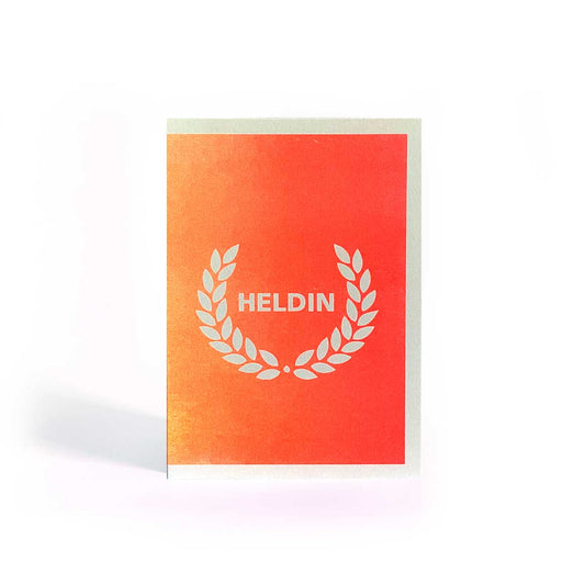 Folding card: heroine
